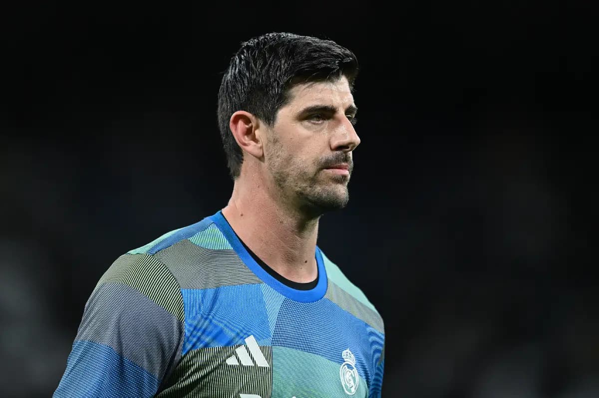 MADRID, SPAIN - DECEMBER 20: Thibaut Courtois of Real Madrid looks on prior to the LaLiga EA Sports match between Real Madrid CF and Sevilla FC at Estadio Santiago Bernabeu on December 20, 2025 in Madrid, Spain. (Photo by Denis Doyle/Getty Images)