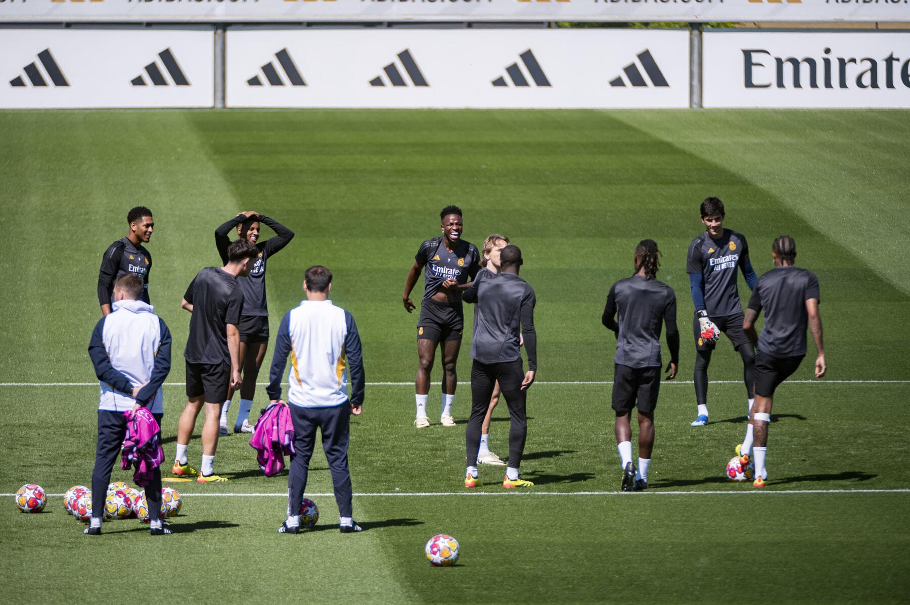 MADRID, SPAIN - MAY 7: Real Madrid players (from L to R) Jude Bellingham, Vinicius Junior, Eduardo Camavinga warms up during Real Madrid Training Session and Press Conference ahead of their UEFA Champions League semi-final second leg match against FC Bayern Munchen at Ciudad Real Madrid on May 7, 2024 in Valdebebas, Spain. - Photo by Icon Sport