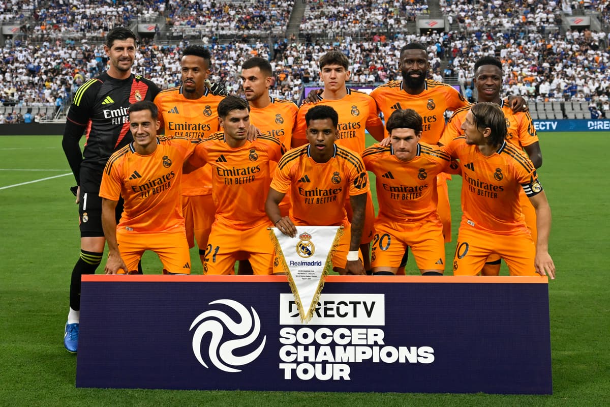 Photo d'équipe du Real Madrid avant son dernier match amical face à Chelsea (Getty Images)