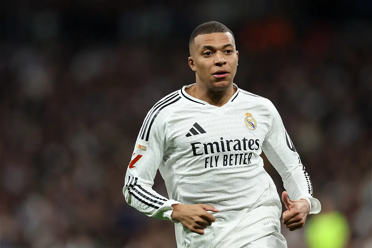 Mbappé lors du derbi (Photo by Florencia Tan Jun/Getty Images).