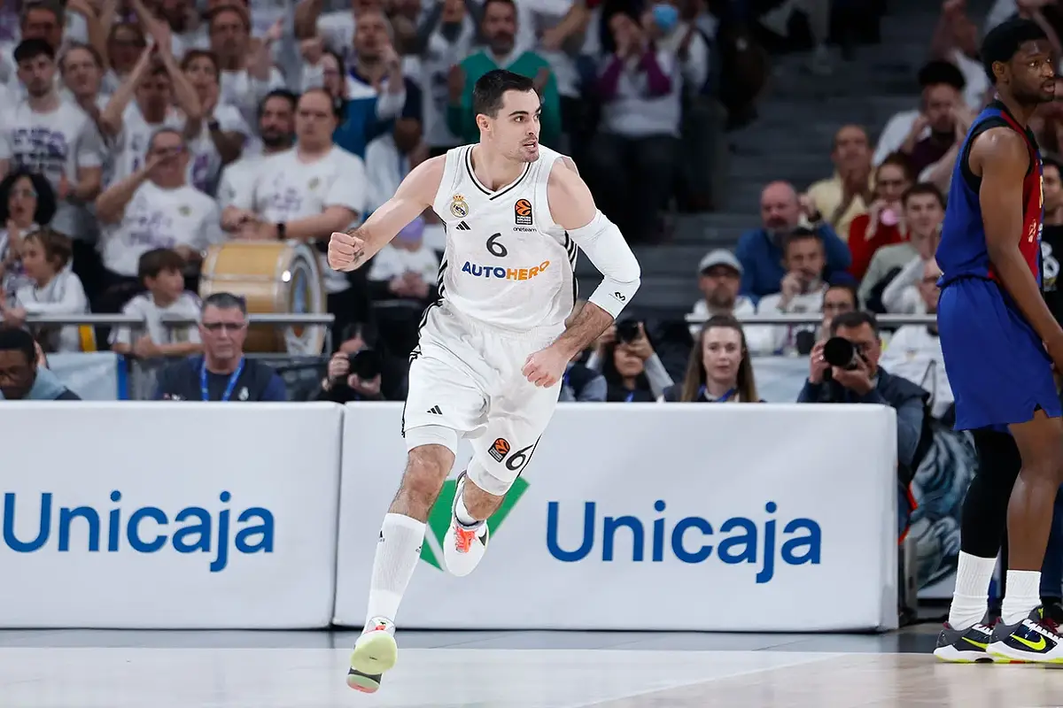 Alberto Abalde en Euroligue (realmadrid.com).