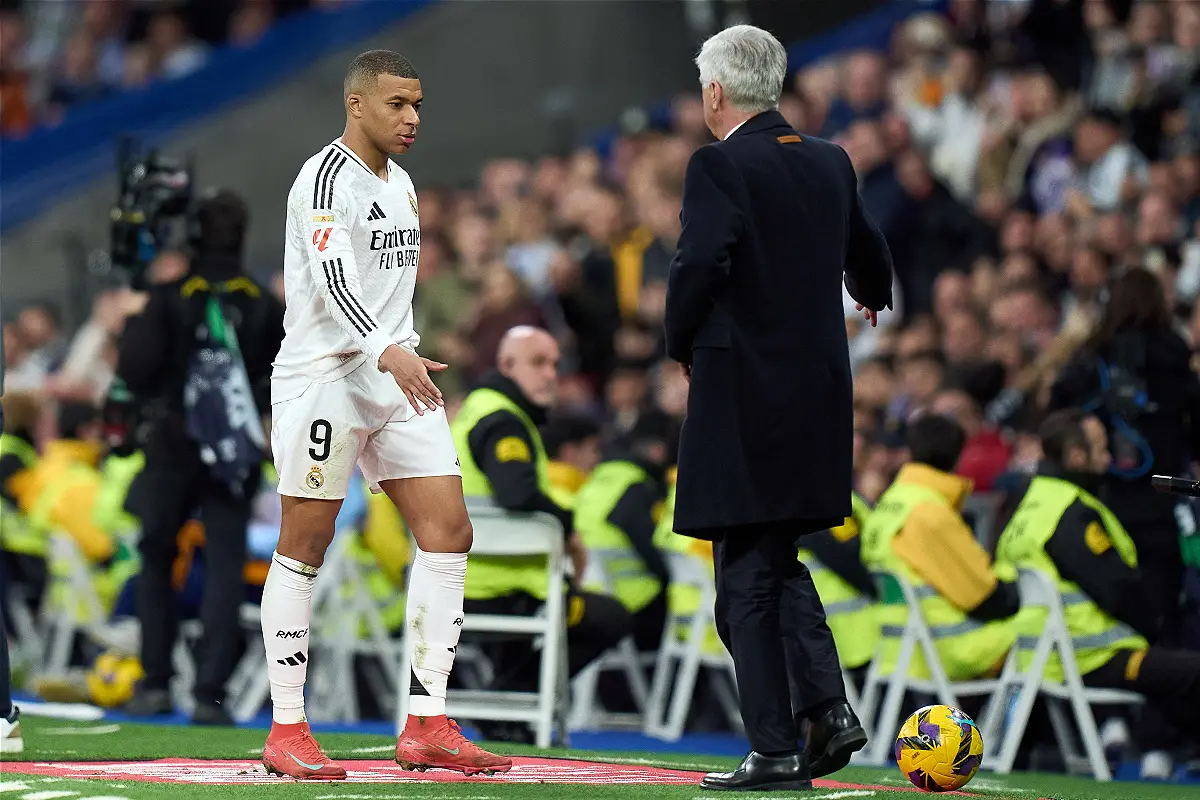 Mbappé et Ancelotti lors de Real Madrid - Rayo Vallecano (Photo by Angel Martinez/Getty Images).