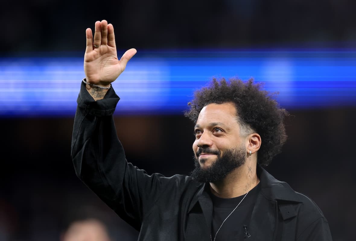 MADRID, SPAIN - FEBRUARY 08: Marcelo, former Real Madrid player acknowledges the fans prior to the LaLiga match between Real Madrid CF and Atletico de Madrid at Estadio Santiago Bernabeu on February 08, 2025 in Madrid, Spain. (Photo by Florencia Tan Jun/Getty Images)