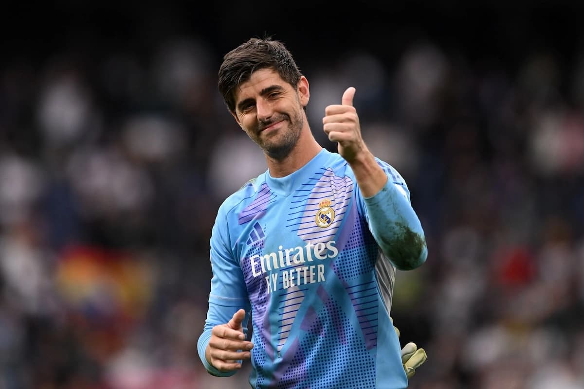 Thibaut Courtois se projette déjà sur la Coupe du Monde des Clubs de la FIFA et considère cet objectif comme important (Photo by Denis Doyle/Getty Images)