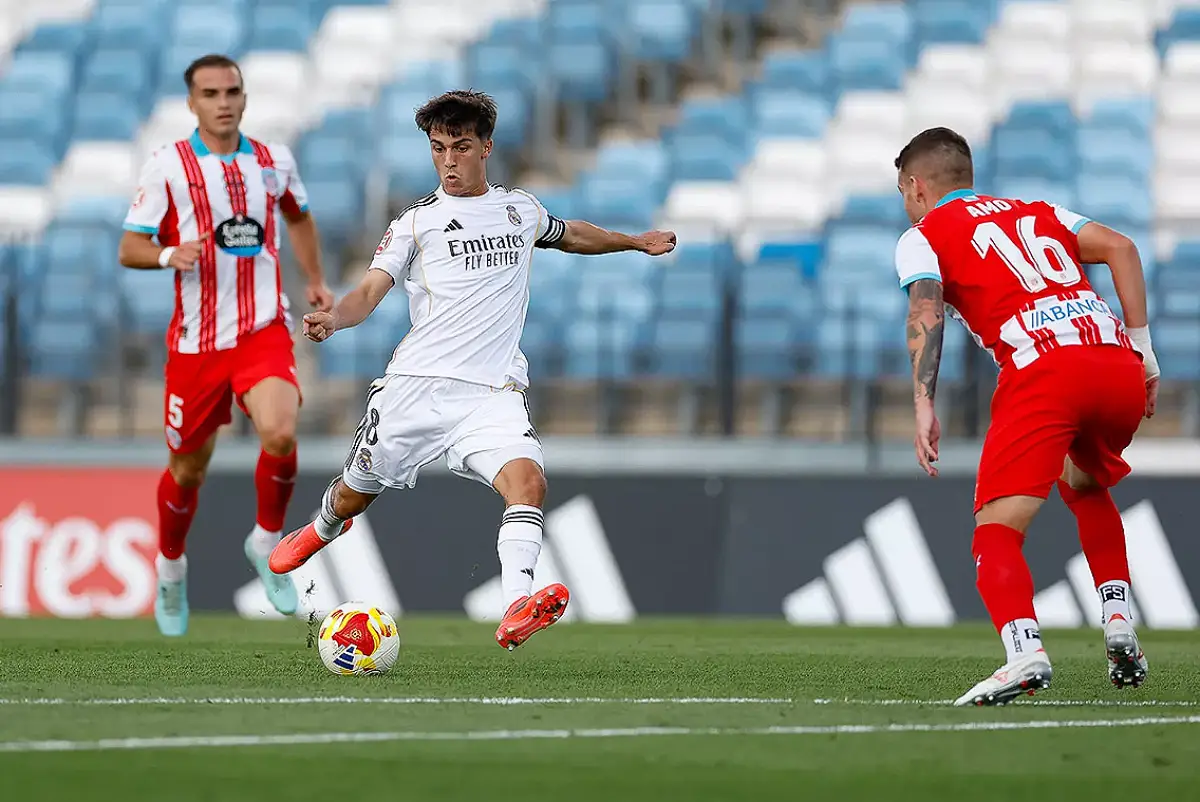 Les regards sont tournés vers Manuel Ángel avant la fin du mercato (realmadrid.com)