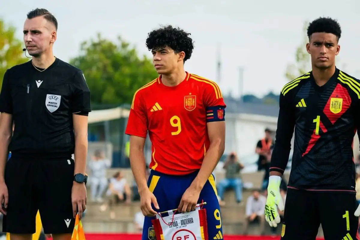 Enzo Alves, capitaine de l'Espagne U17 (Compte Instagram d'Enzo Alves)