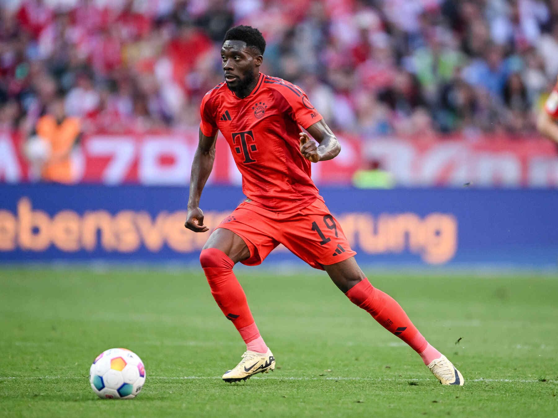 Alphonso Davies sous les couleurs du Bayern Munich (Icon Sport)