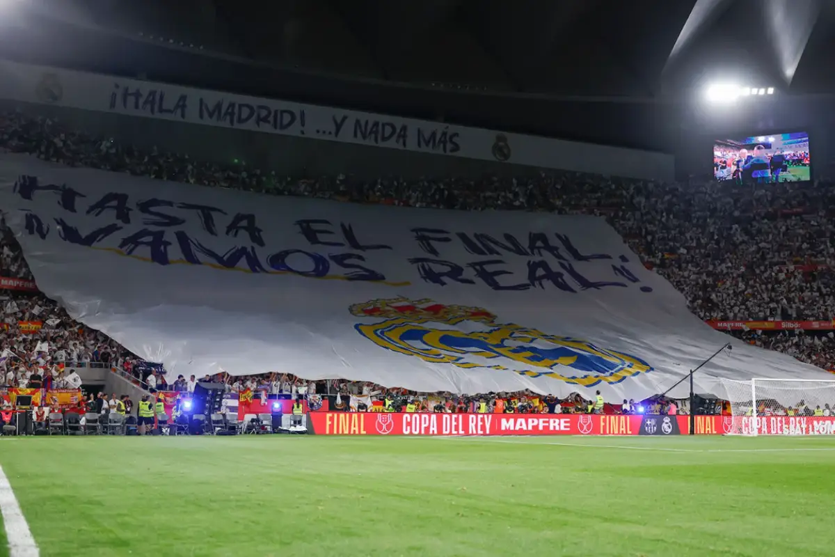 Les supporters du Real Madrid ont tenu leurs rangs à Séville (realmadrid.com)