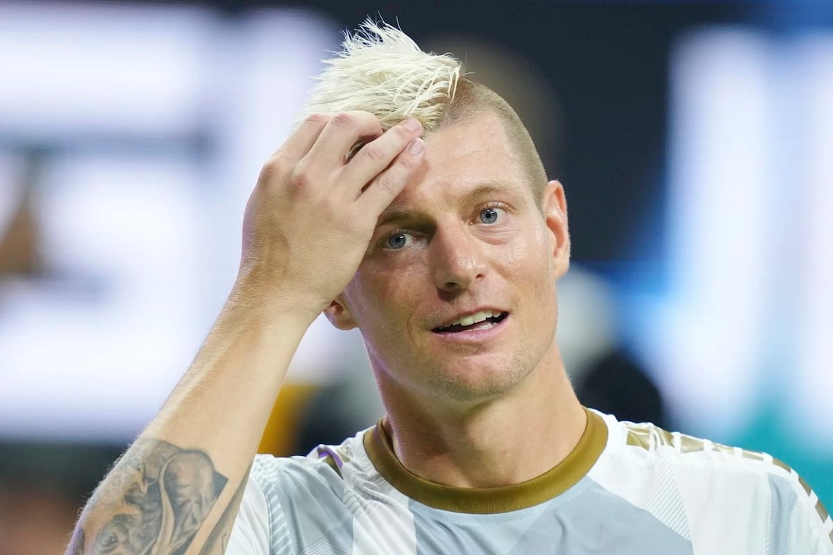COLOGNE, GERMANY - SEPTEMBER 01: Toni Kroos, German former football player, looks on during the first matchday of the Icon League at Lanxess Arena on September 01, 2024 in Cologne, Germany. The Icon League, was founded in November last year. The aim of the small-sided indoor soccer league is to maximise the highlights of the game and create an innovative football spectacle. (Photo by Pau Barrena/Getty Images)