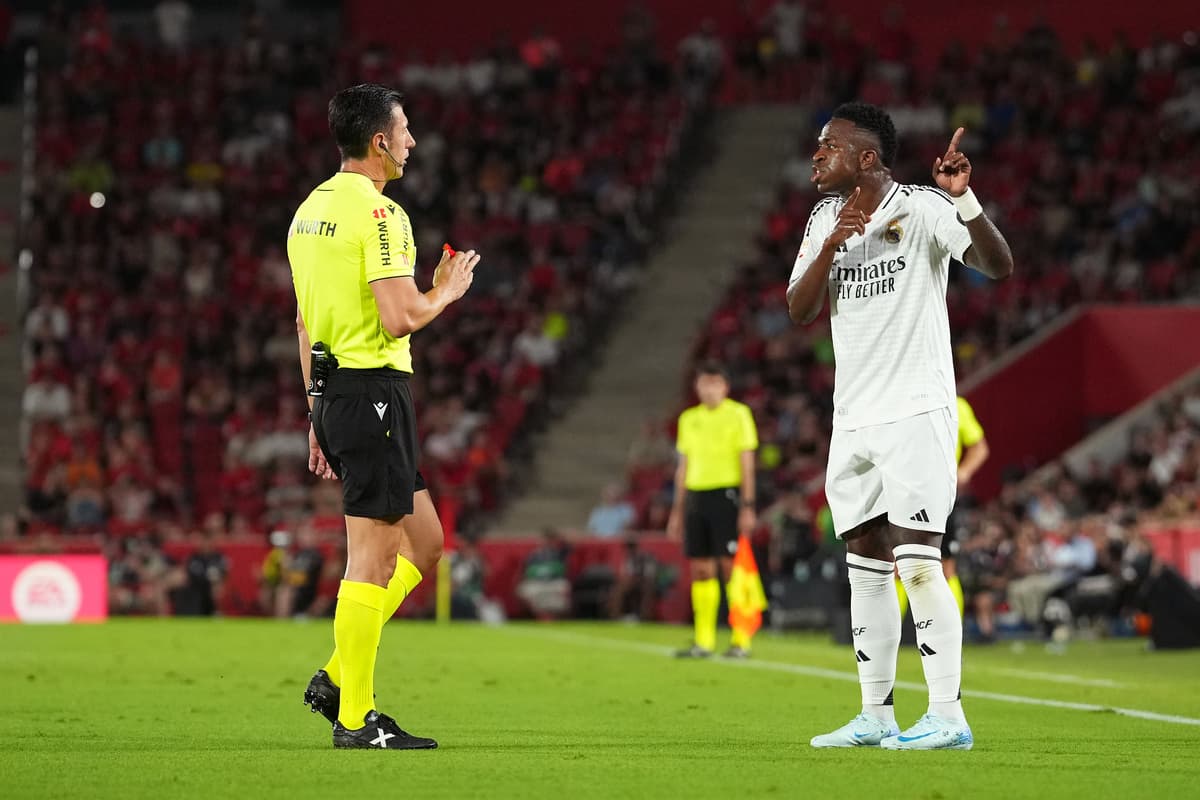 Vinicius Jr se plaint de l