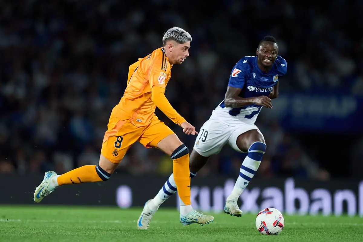 Federico Valverde face à la Real Sociedad à Anoeta (Photo by Juan Manuel Serrano Arce/Getty Images)