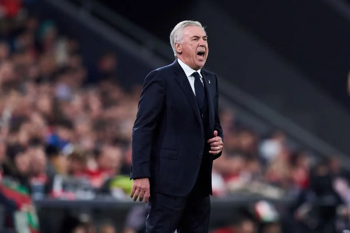 Ancelotti peine à trouver des solutions aux lacunes de son équipe (Photo by Juan Manuel Serrano Arce/Getty Images)