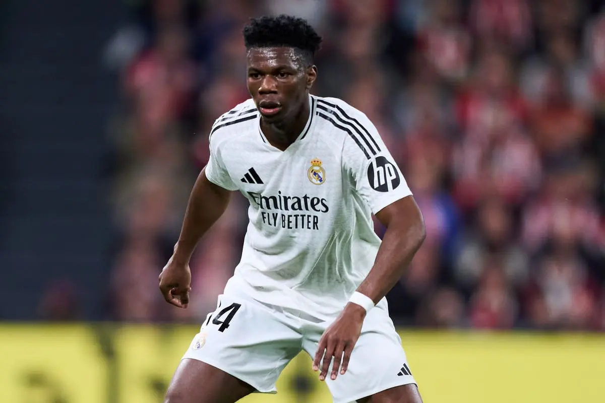 Aurélien Tchouaméni contre l