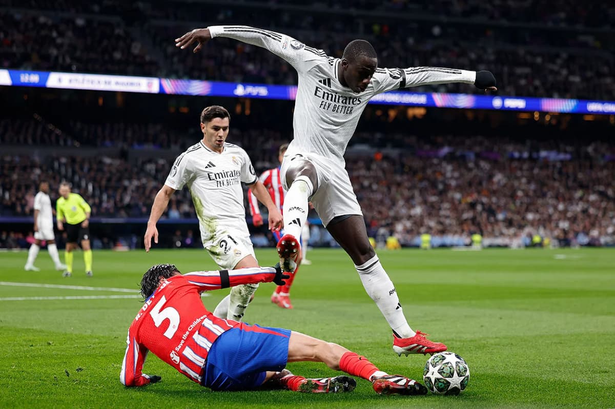 Ferland Mendy a été l