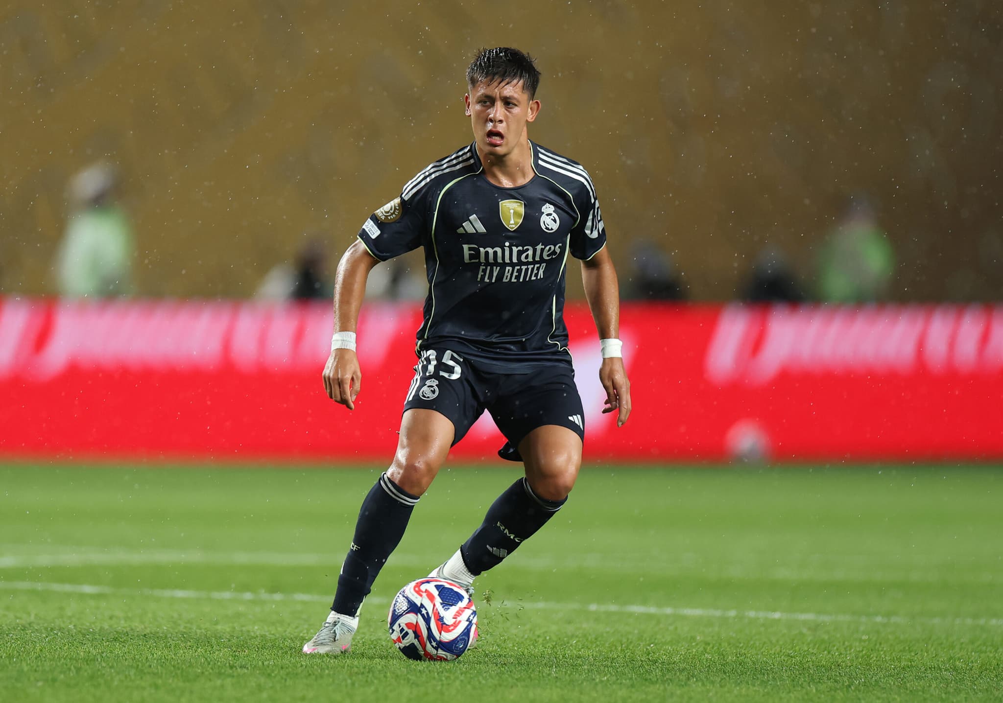 Face à Salzbourg, Arda Güler a évolué dans le coeur du jeu (Photo by Francois Nel/Getty Images)