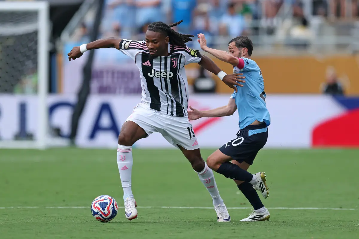 Kephrem Thuram, ici au duel avec Bernardo Silva, n