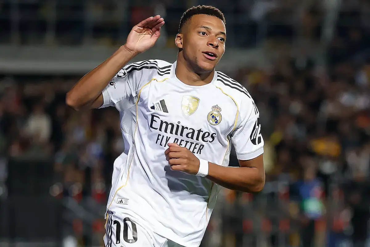 Mbappé auteur d'un mois de septembre parfait (realmadrid.com)