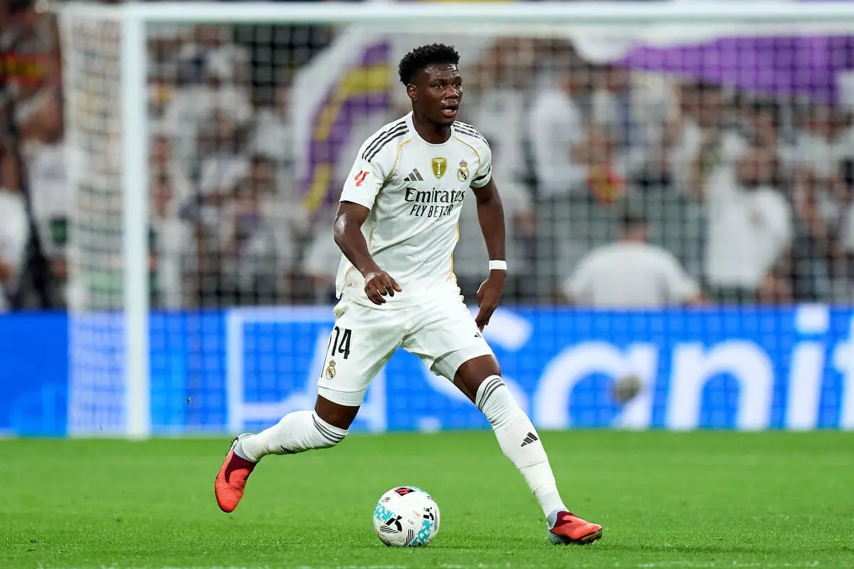 MADRID, SPAIN - OCTOBER 04: Aurelien Tchouameni of Real Madrid in action during the LaLiga EA Sports match between Real Madrid CF and Villarreal CF at Estadio Santiago Bernabeu on October 04, 2025 in Madrid, Spain. (Photo by Angel Martinez/Getty Images).