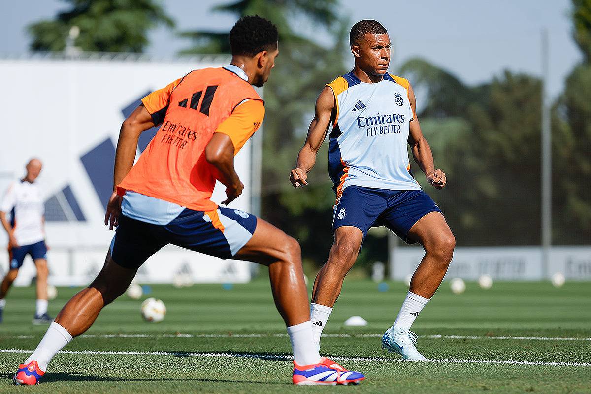 Mbappé avec Bellingham à l'entrainement ce jeudi (realmadrid.com)