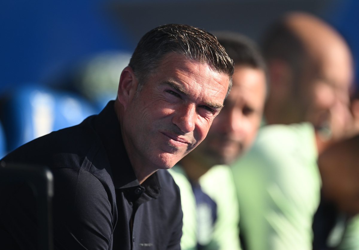Luis Carrion sur le banc de Las Palmas lors d'un match (Getty Images)