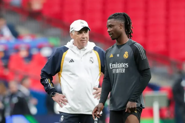 Ancelotti et Camavinga au Real Madrid (Real Madrid).