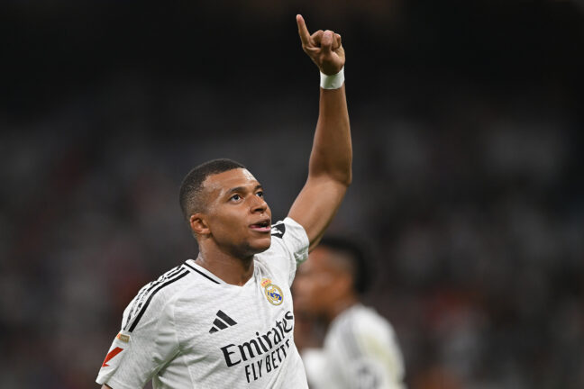 Kylian Mbappé lors de la célébration de son but face au Betis (Getty Images)