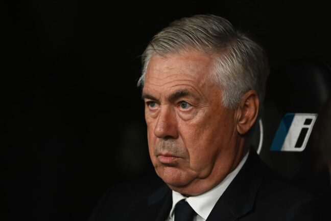 Carlo Ancelotti sur le banc du Real Madrid lors de la venue du Real Betis au Santiago Bernabéu (2-0).