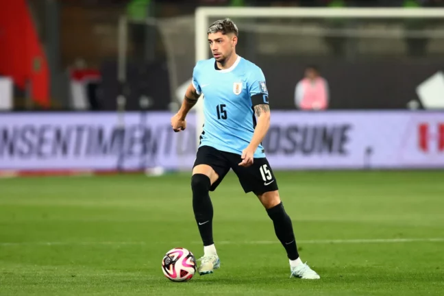 LIMA, PERU - OCTOBER 11: Federico Valverde of Uruguay controls the ball during the FIFA World Cup 2026 South American Qualifier match between Peru and Uruguay at Estadio Nacional de Lima on October 11, 2024 in Lima, Peru. (Photo by Raul Sifuentes/Getty Images)