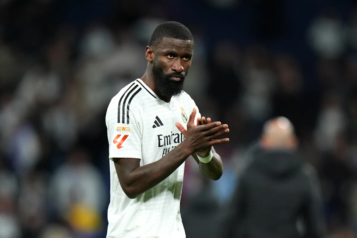 MADRID, SPAIN - OCTOBER 26: Antonio Rudiger of Real Madrid shows appreciation to the fans following a loss in the LaLiga match between Real Madrid CF and FC Barcelona at Estadio Santiago Bernabeu on October 26, 2024 in Madrid, Spain. (Photo by Angel Martinez/Getty Images)