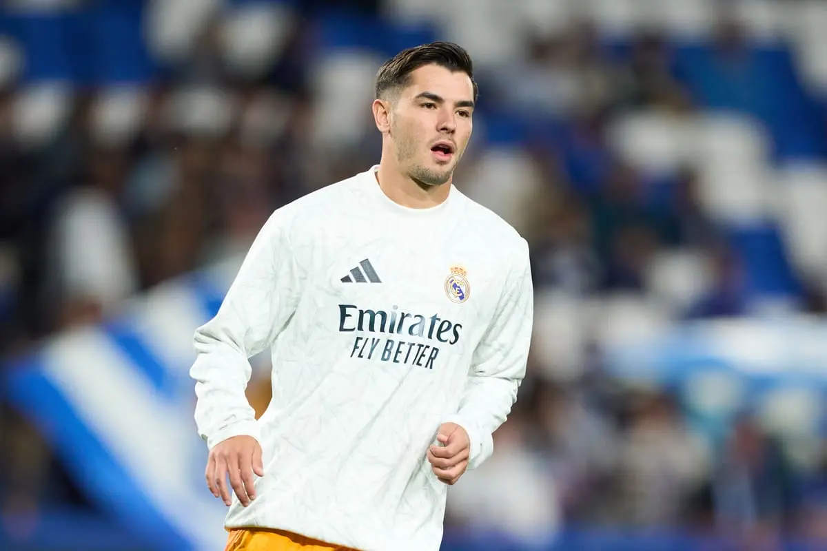 SAN SEBASTIAN, SPAIN - SEPTEMBER 14: Brahim Diaz of Real Madrid looks on prior to the LaLiga match between Real Sociedad and Real Madrid CF at Reale Arena on September 14, 2024 in San Sebastian, Spain. (Photo by Juan Manuel Serrano Arce/Getty Images).