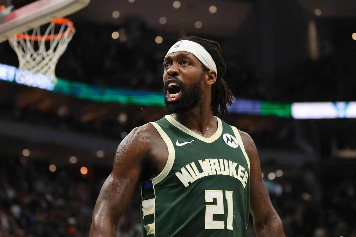 MILWAUKEE, WISCONSIN - APRIL 30: Patrick Beverley #21 of the Milwaukee Bucks reacts to a score during the second half of game five of the Eastern Conference First Round Playoffs against the Indiana Pacers at Fiserv Forum on April 30, 2024 in Milwaukee, Wisconsin (Photo by Stacy Revere/Getty Images) Real Madrid Basket