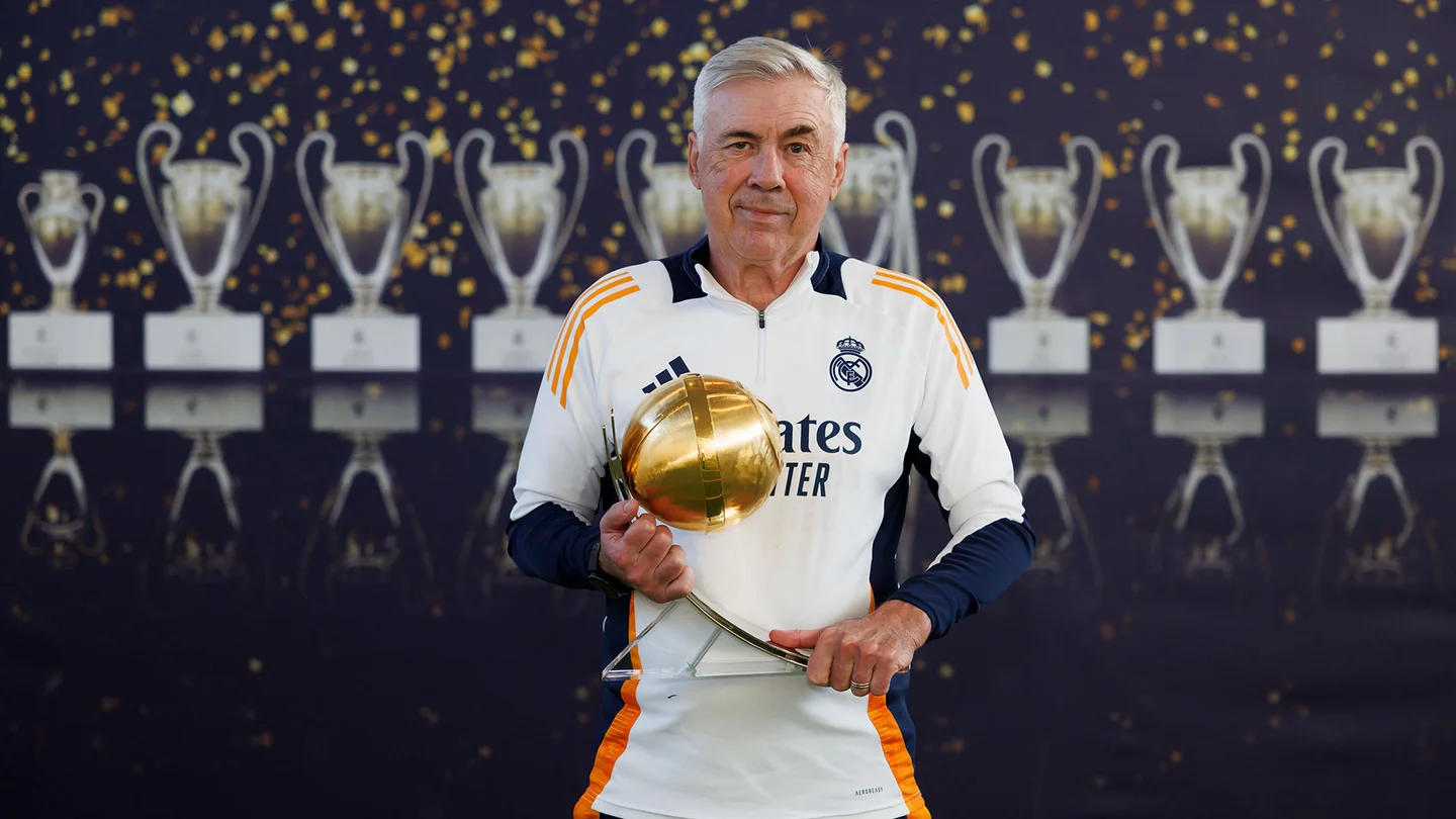 Carlo Ancelotti reçu 3 sur 3 ! (realmadrid.com)
