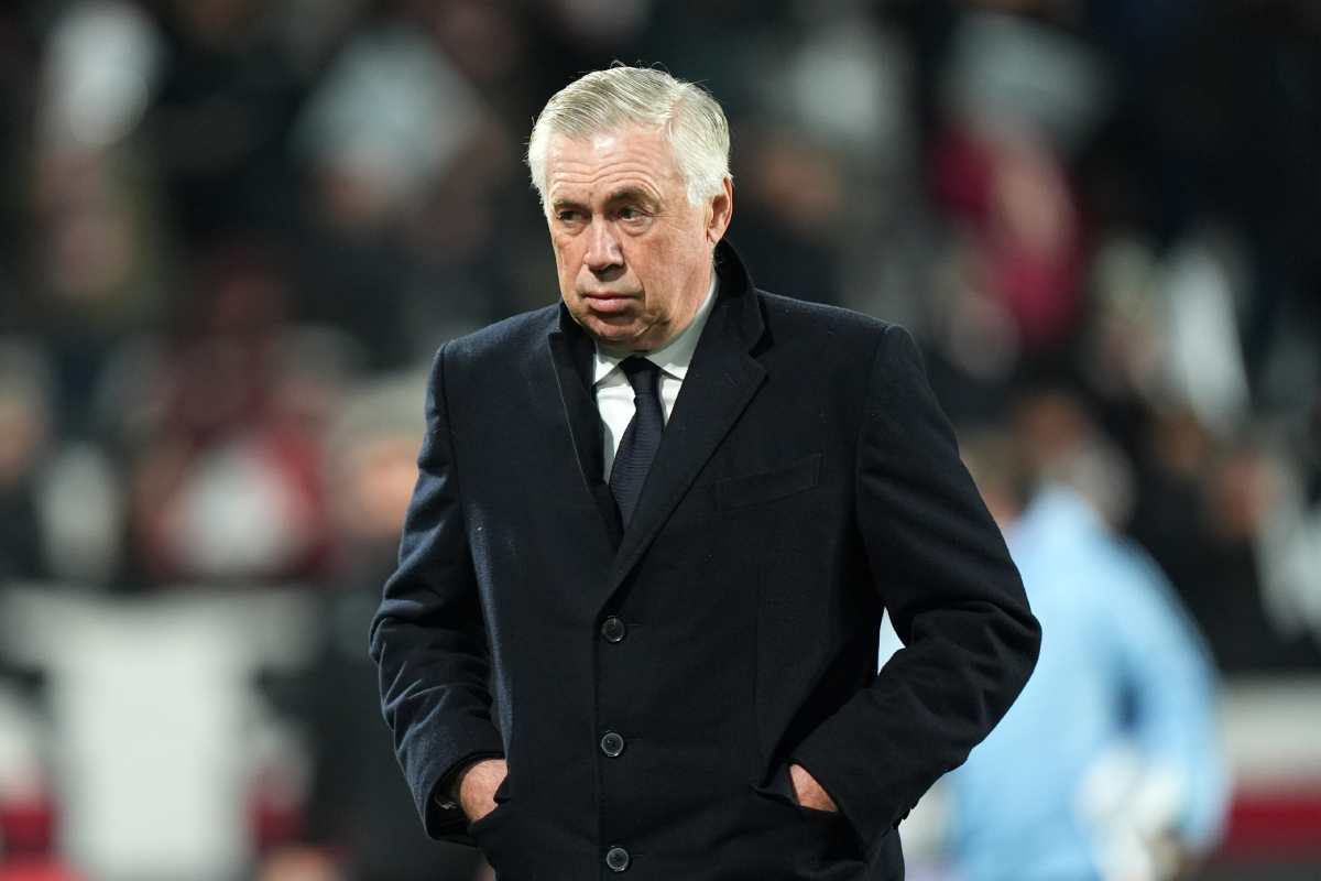 MADRID, SPAIN - DECEMBER 14: Carlo Ancelotti, Head Coach of Real Madrid, looks on ahead of the LaLiga EA Sports match between Rayo Vallecano and Real Madrid at Estadio de Vallecas on December 14, 2024 in Madrid, Spain. (Photo by Angel Martinez/Getty Images)