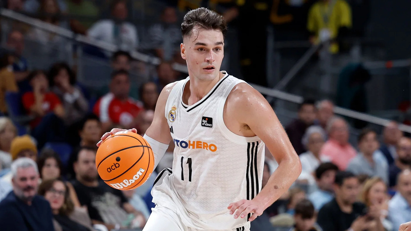 Hezonja celebrates 200 games with Real Madrid - Information - 19/01/25 - Real Madrid
