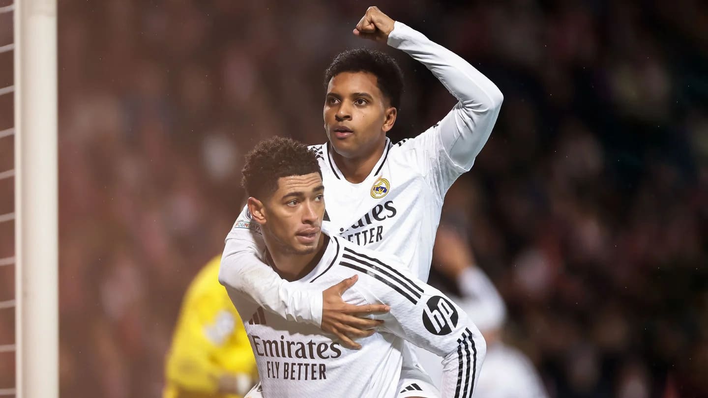 Jude Bellingham et Rodrygo célébrant le but du Brésilien (Real Madrid.com)