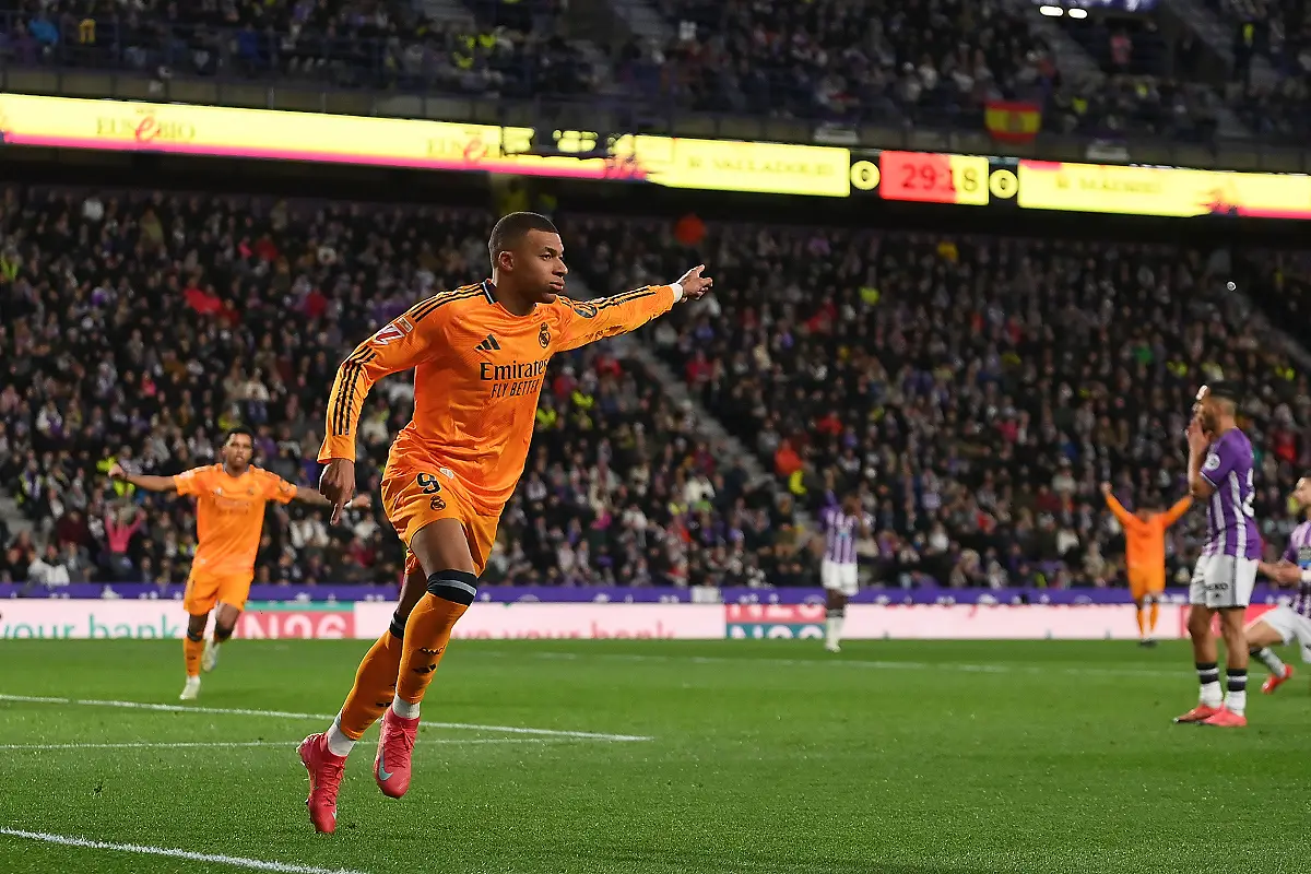 Mbappé lors du match à Valladolid (Photo by Denis Doyle/Getty Images).