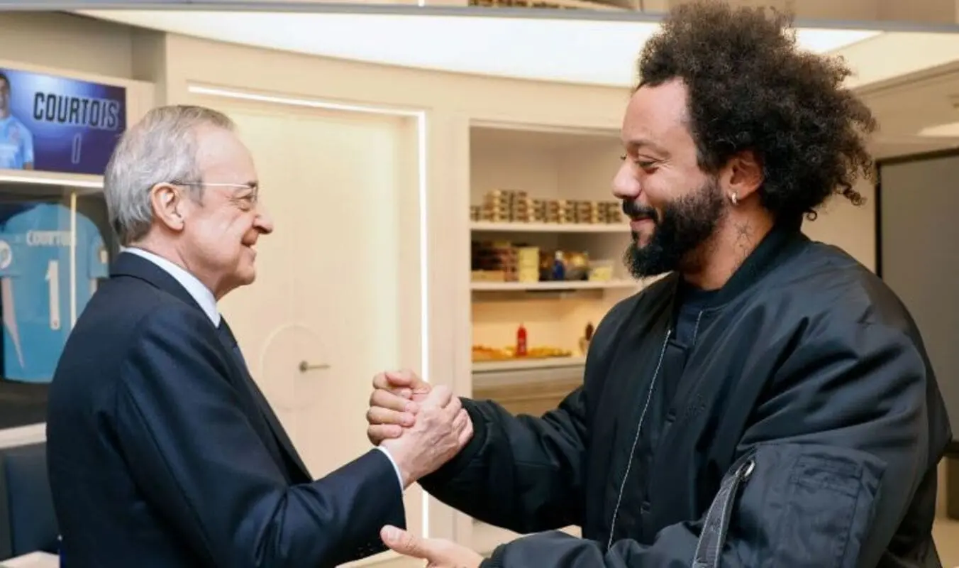 Marcelo et Florentin Pérez. RealMadrid.com