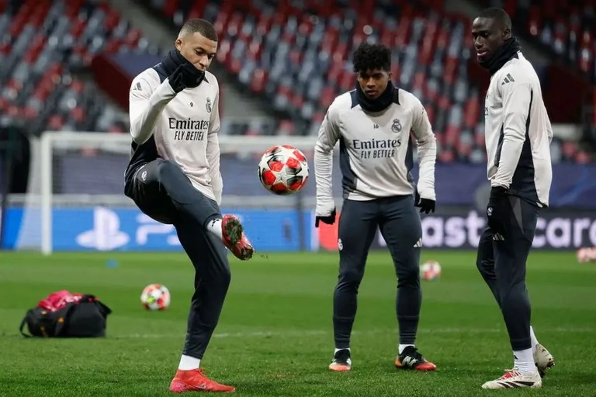 Le Real Madrid et Mbappé à l'entraînement avant le match contre Brest en Ligue des champions. RealMadrid.com