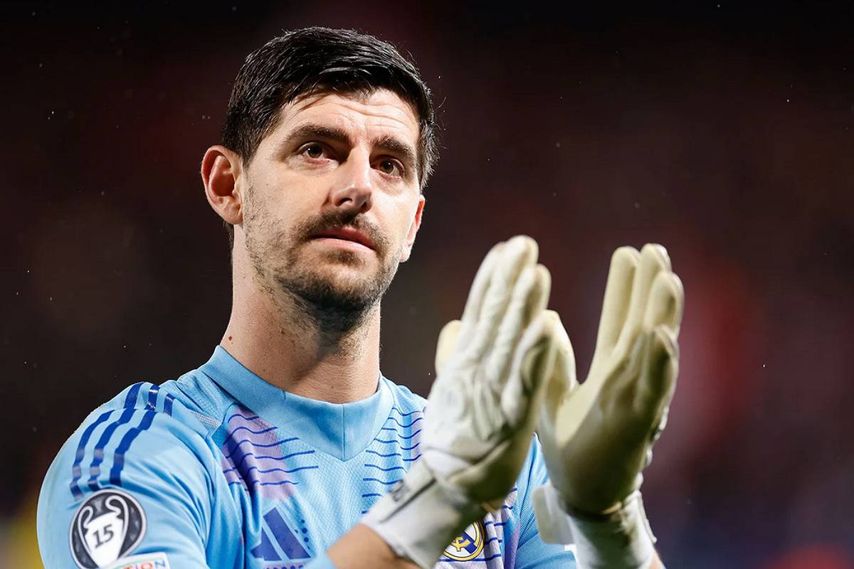 Courtois, l'atout numéro 1 de la ligne défensive du Real Madrid pour le Clásico (realmadrid.com)