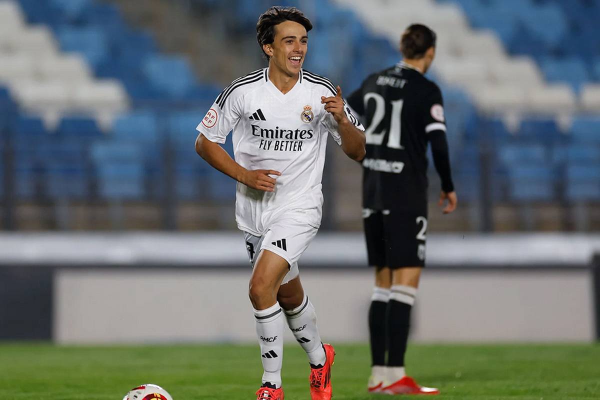 Pol Fortuny pour la première fois dans le groupe contre Brest (realmadrid.com)