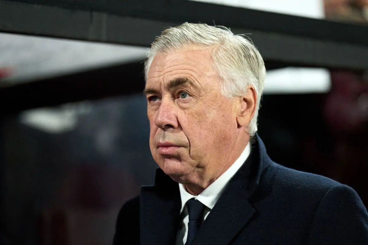 MADRID, SPAIN - DECEMBER 14: Carlo Ancelotti, Head Coach of Real Madrid, looks on prior to the LaLiga match between Rayo Vallecano and Real Madrid CF at Estadio de Vallecas on December 14, 2024 in Madrid, Spain. (Photo by Angel Martinez/Getty Images).
