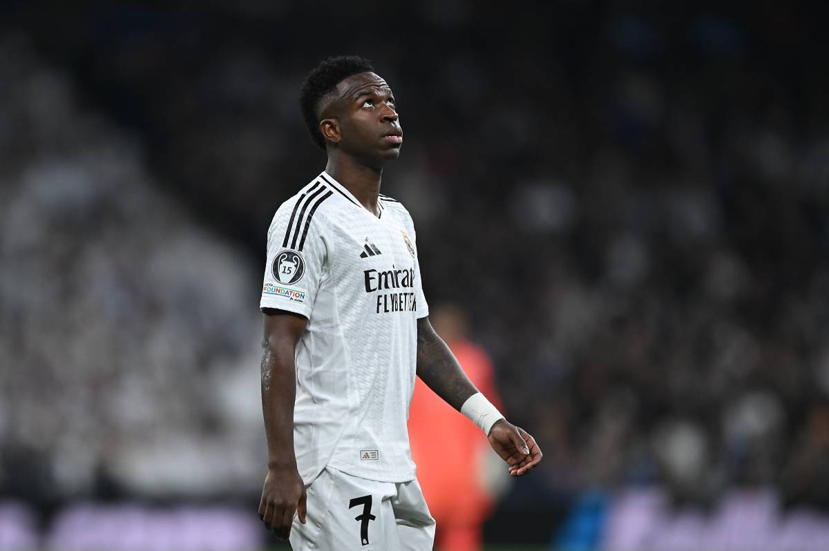 MADRID, SPAIN - JANUARY 22: Vinicius Jr of Real Madrid looks on during the UEFA Champions League 2024/25 League Phase MD7 match between Real Madrid C.F. and FC Salzburg at Estadio Santiago Bernabeu on January 22, 2025 in Madrid, Spain. (Photo by Denis Doyle/Getty Images)