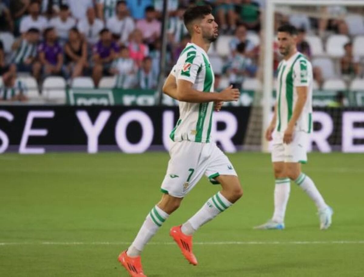 Theo Zidane avec la réserve du Betis (Instagram de Theo Zidane)
