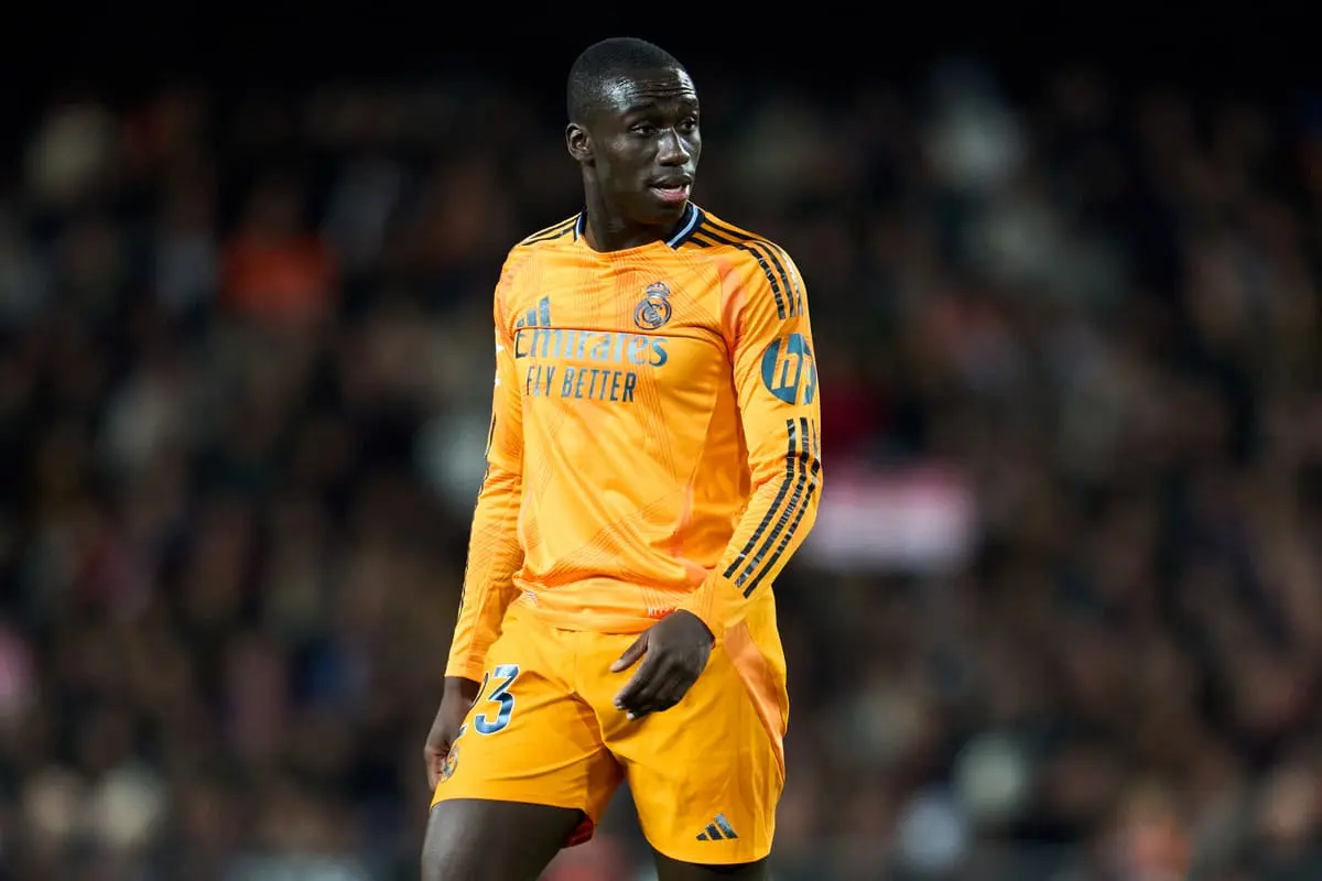 VALENCIA, SPAIN - JANUARY 03: Ferland Mendy of Real Madrid looks on during the LaLiga match between Valencia CF and Real Madrid CF at Estadio Mestalla on January 03, 2025 in Valencia, Spain. (Photo by Aitor Alcalde/Getty Images).