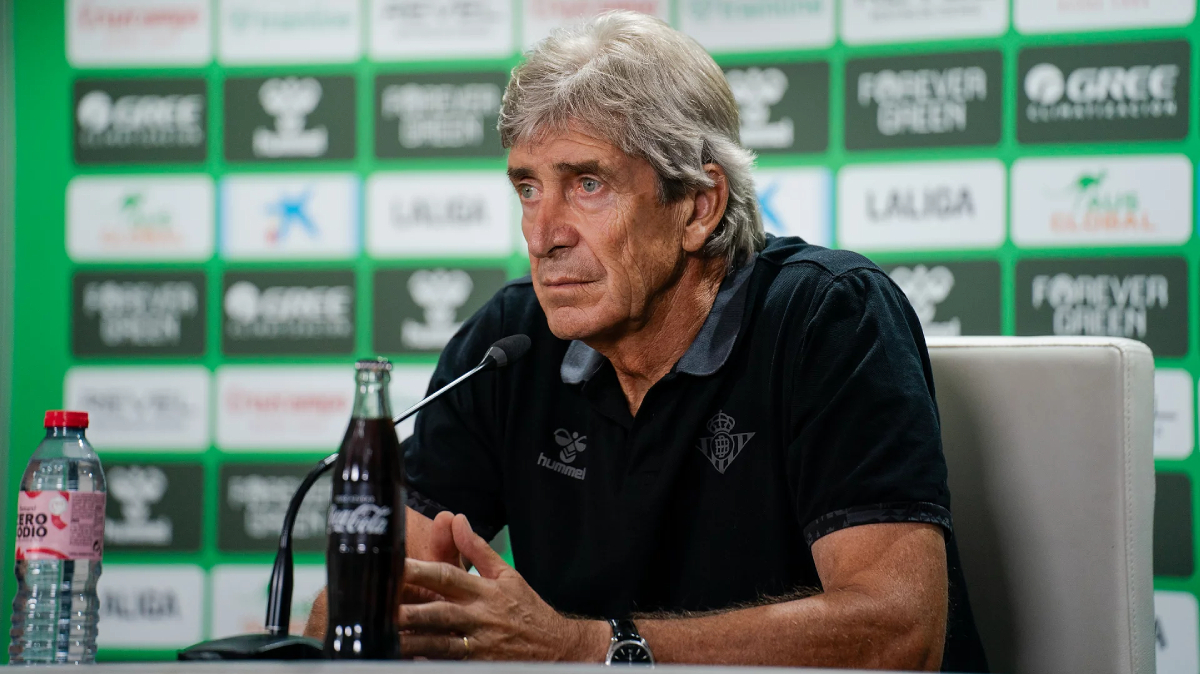 Manuel Pellegrini, entraîneur du Real Betis : "Mon équipe peut tenir tête à n'importe qui" (realbetisbalompie.es)