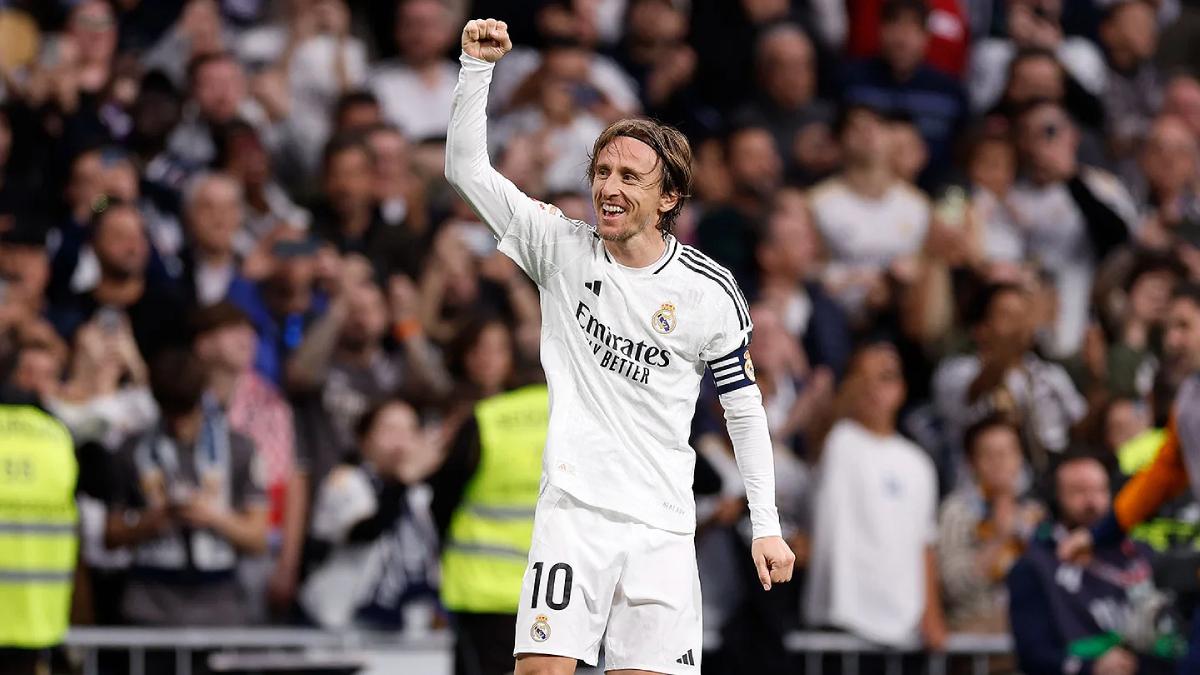 Modrić : « C'était un beau but, c'est toujours spécial de marquer au Bernabéu » (realmadrid.com)