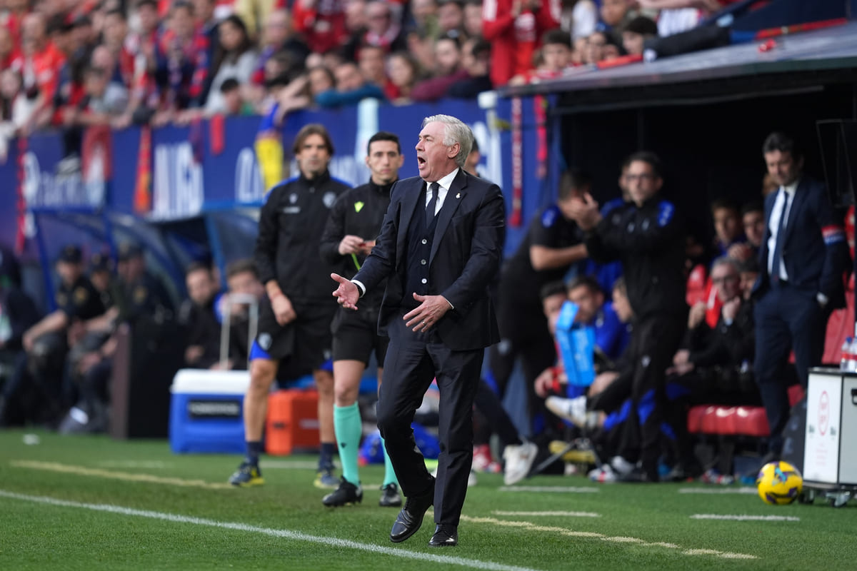 PAMPLONA, SPAIN - FEBRUARY 15: Carlo Ancelotti, Head Coach of Real Madrid, reacts during the LaLiga match between CA Osasuna and Real Madrid CF at Estadio El Sadar on February 15, 2025 in Pamplona, Spain. (Photo by Juan Manuel Serrano Arce/Getty Images)