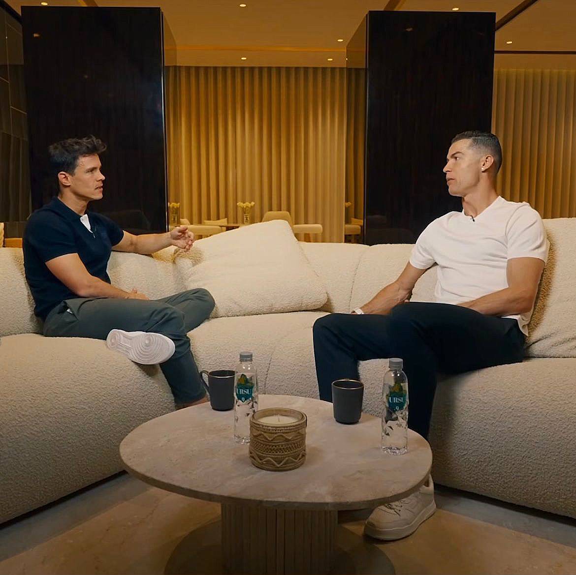Cristiano Ronaldo interviewé par Edu Aguirre : "Si j'étais au Real Madrid, j'apprendrais à Mbappé à jouer en tant que 9" (Compte Instagram de El Chiringuito)