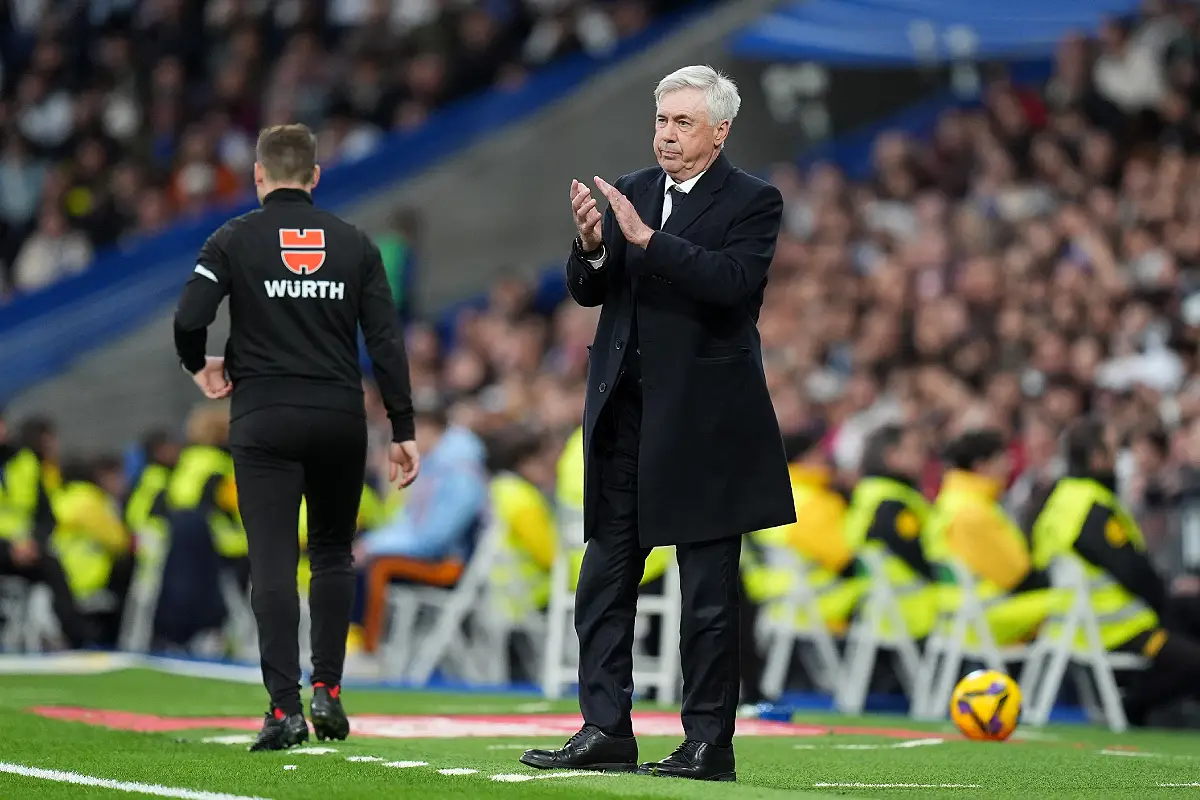 Ancelotti lors du match entre le Real Madrid et le Rayo Vallecano (Photo by Angel Martinez/Getty Images).