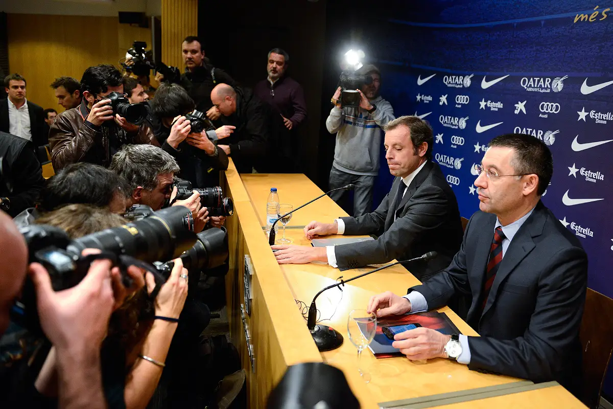 Rosell et Bartomeu, ici en 2014, sont rattrapés par l'affaire Negreira (Photo by David Ramos/Getty Images).